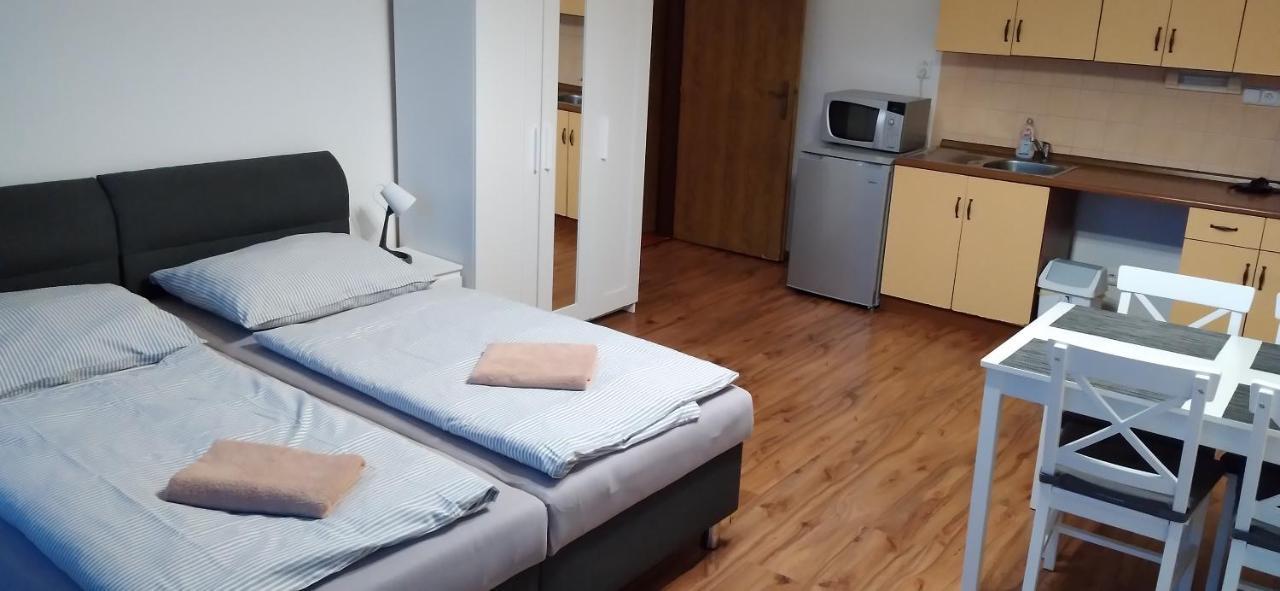Apartmany Sramek Stribro Luaran gambar